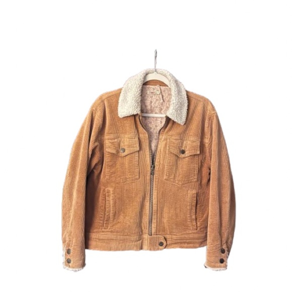 Faherty Tan Corduroy Jacket with Cream Sherpa Collar and Cuffs - Picture 3 of 9